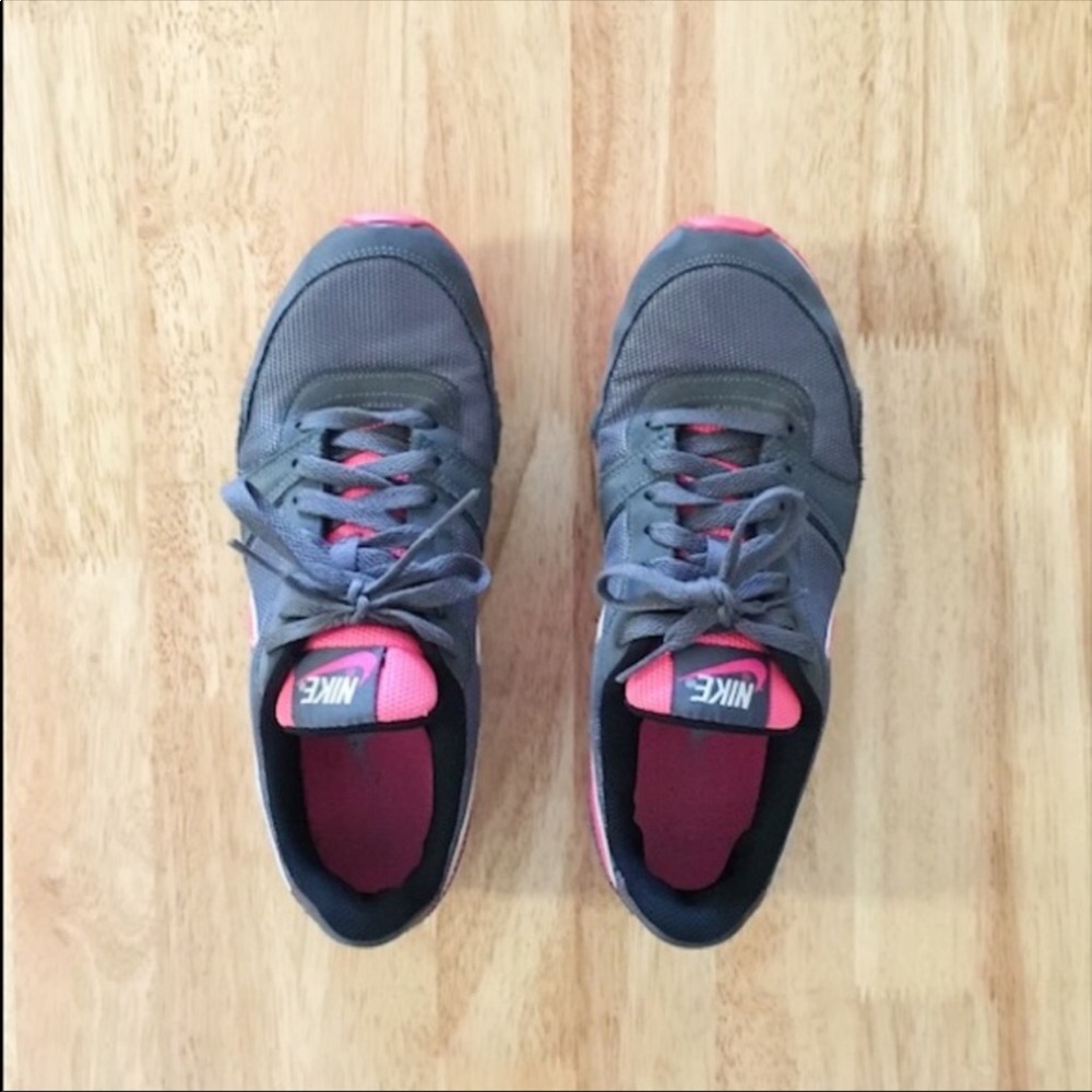 Nike size 8.5